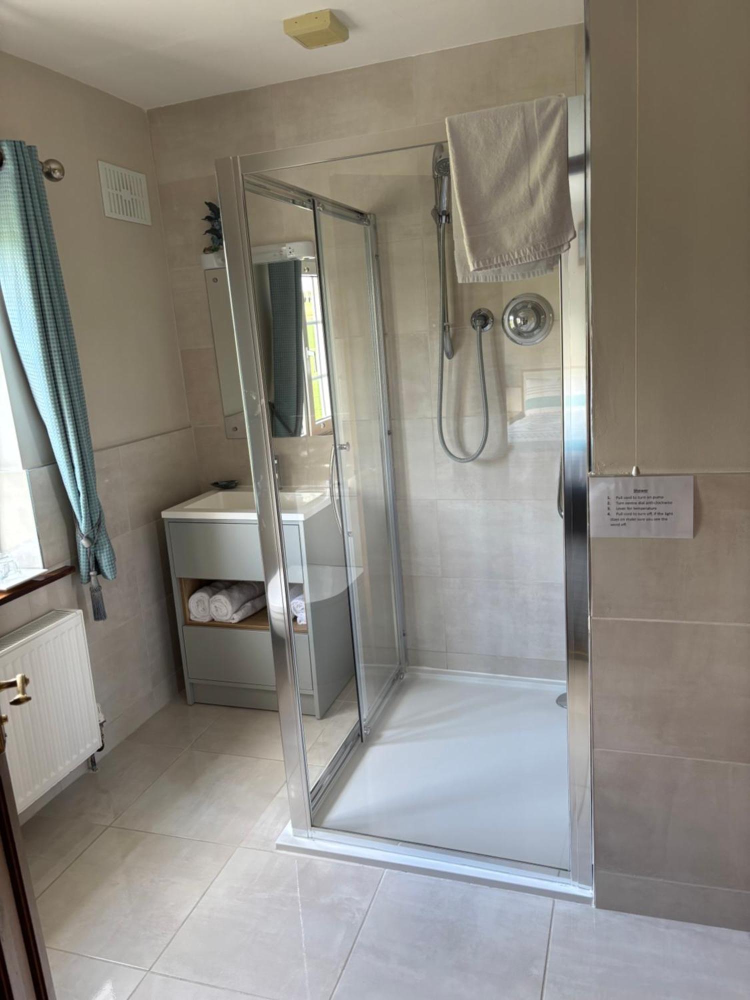 Ballindrum Farm B&B Атай Экстерьер фото