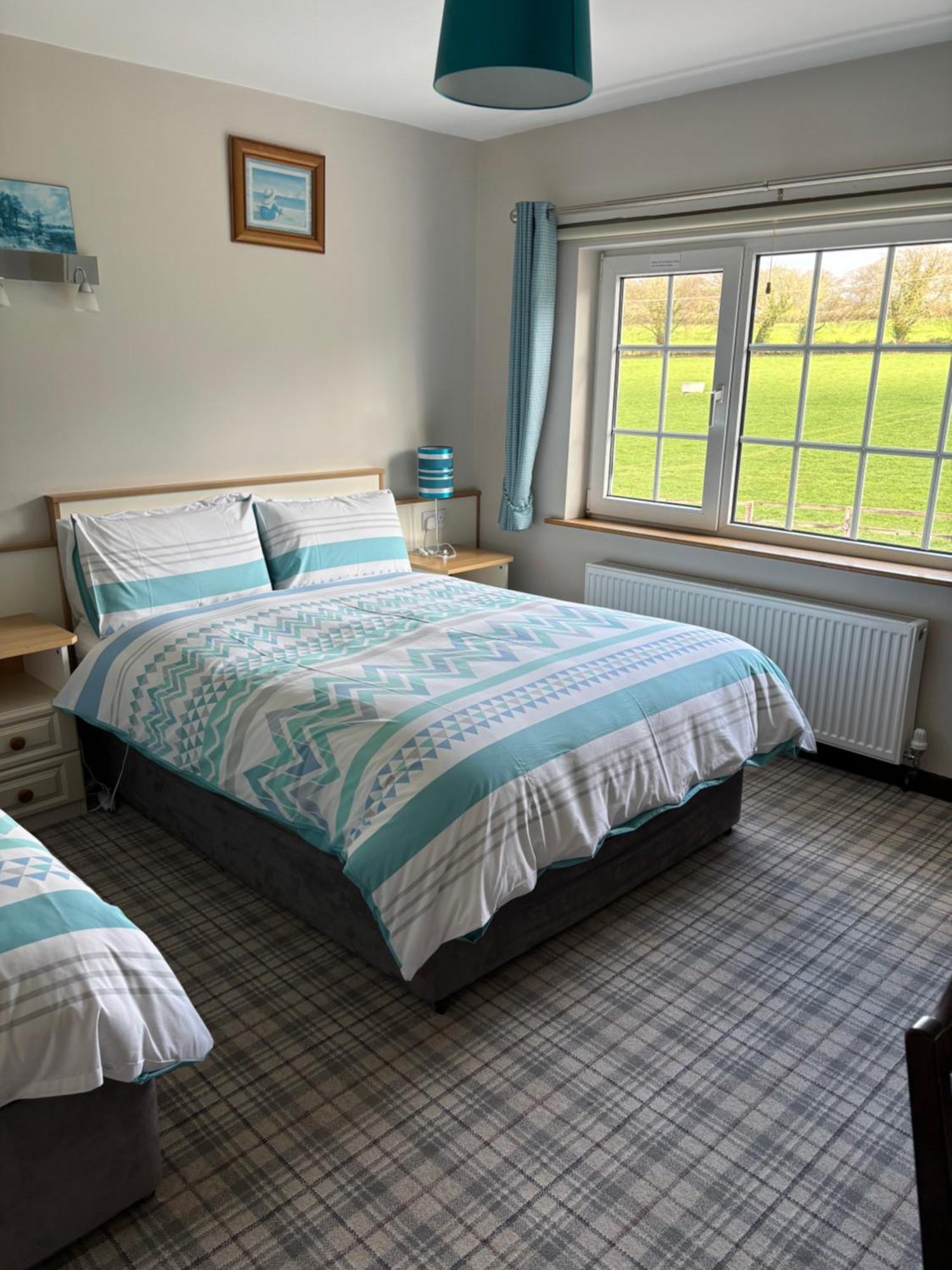 Ballindrum Farm B&B Атай Экстерьер фото